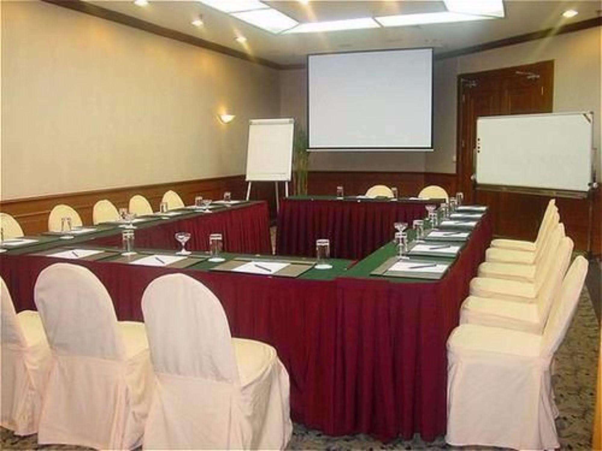 Holiday Inn Express Tianjin City Center Zewnętrze zdjęcie